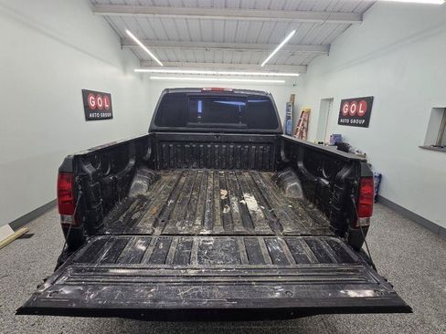 Used 2012 Nissan Titan SV RWD image 5