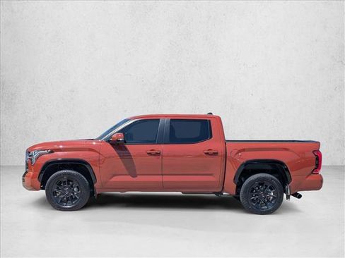 Used 2025 Toyota Tundra Platinum w/ TRD Off-Road Package AWD/4WD image 9