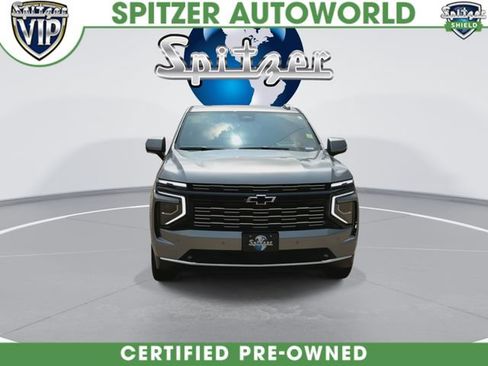 Used 2025 Chevrolet Tahoe High Country AWD/4WD image 4