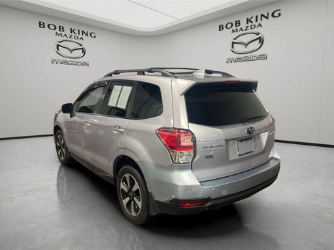 Used 2018 Subaru Forester 2.5i Premium w/ Protection Package #1 AWD/4WD image 3