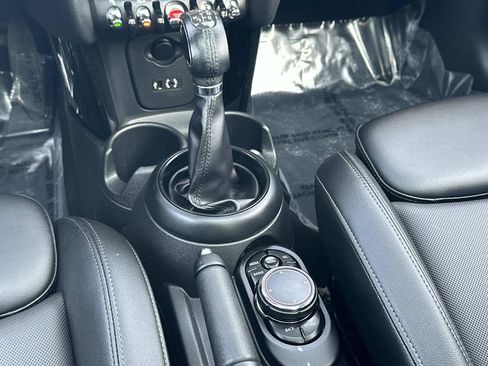 Used 2018 MINI Cooper S image 13