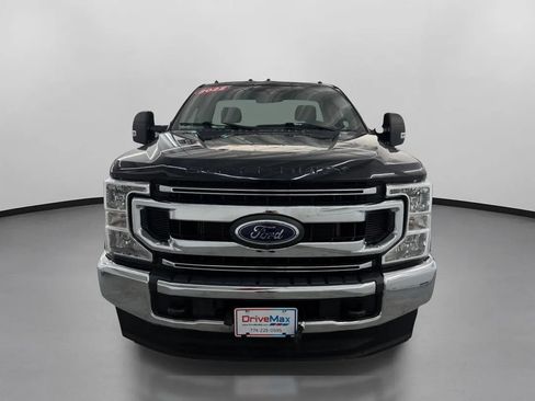 Used 2022 Ford F350 XL w/ STX Appearance Package AWD/4WD image 2