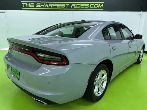 Used 2021 Dodge Charger SXT w/ Leather Interior Group RWD image 10