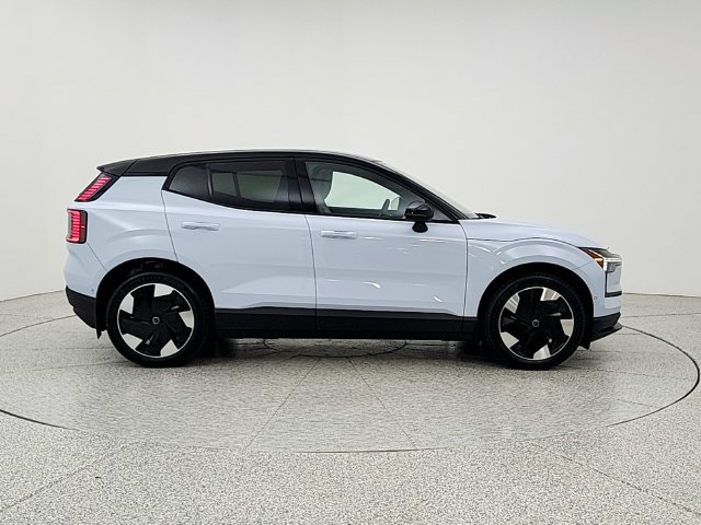 Used 2025 Volvo EX30 Ultra w/ Climate Package AWD/4WD image 4