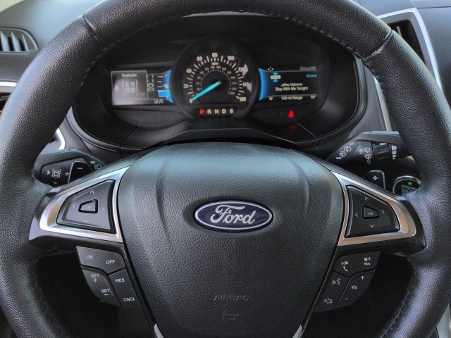 Used 2024 Ford Edge Titanium w/ Class II Trailer Tow Package AWD/4WD image 27