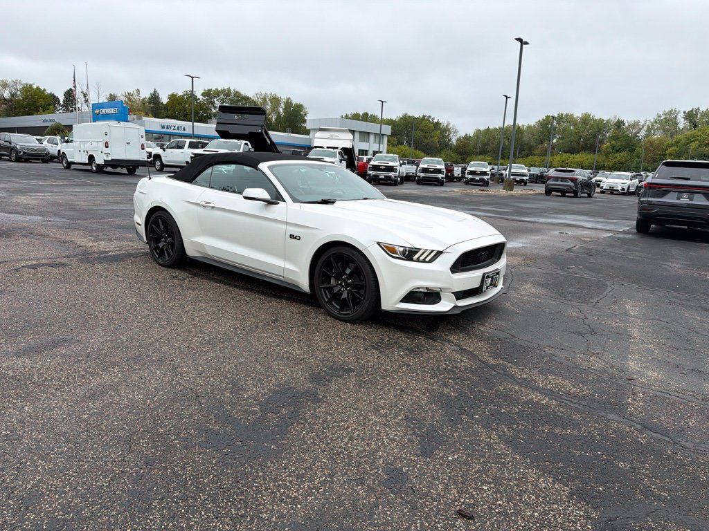 Used 2017 Ford Mustang GT Premium w/ Black Accent Package RWD image 19