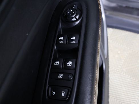 Used 2019 Jeep Compass Limited w/ Safety & Security Group image 31