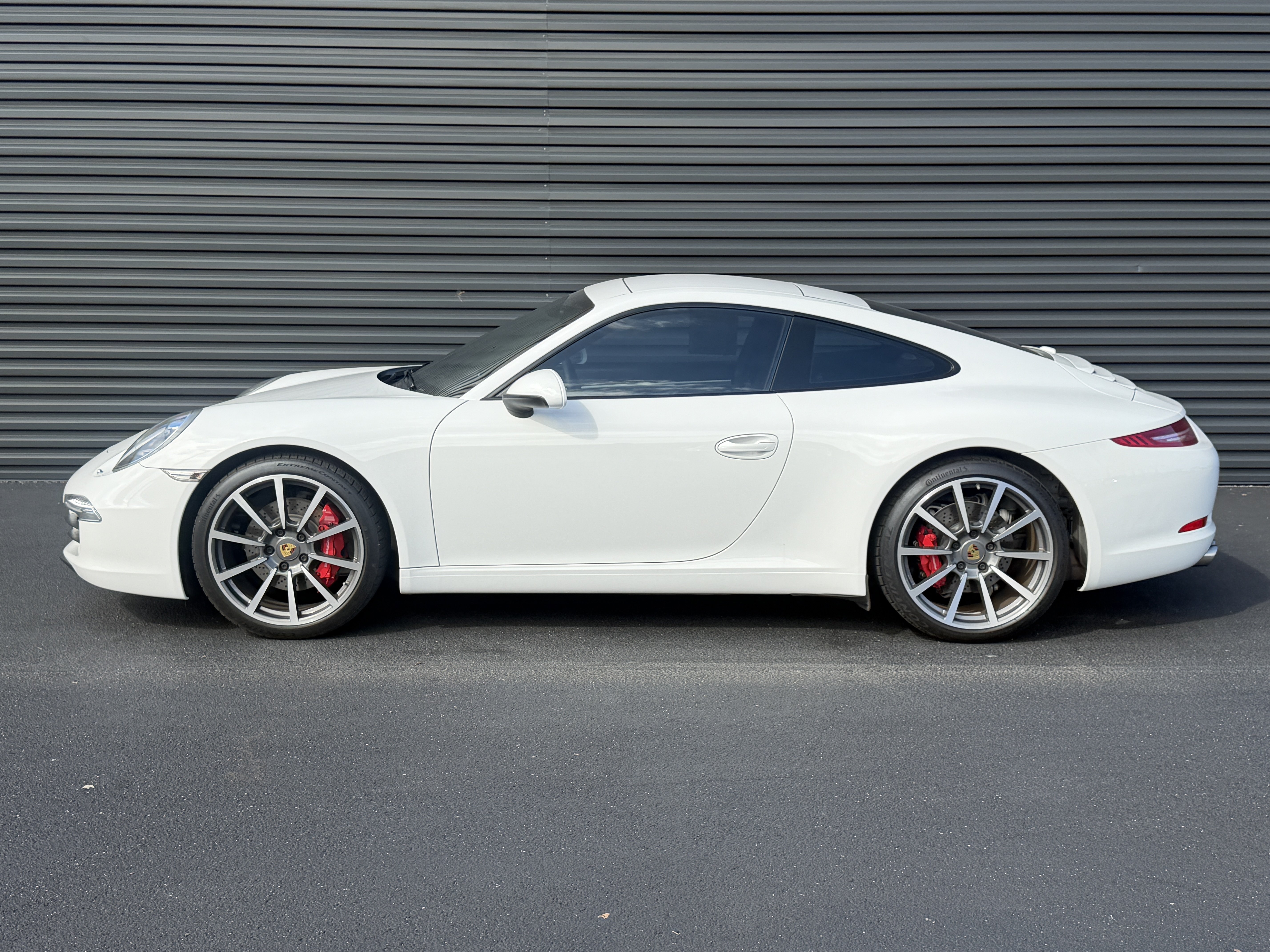 Used 2012 Porsche 911 Carrera S RWD image 2