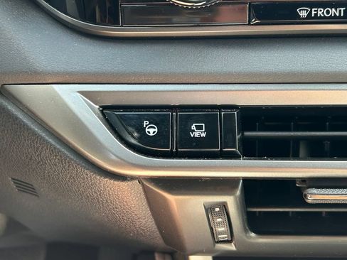 Used 2023 Lexus RX 350h w/ Accessory Package (2T) AWD/4WD image 29