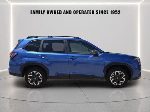 Used 2026 Subaru Forester Premium AWD/4WD image 5