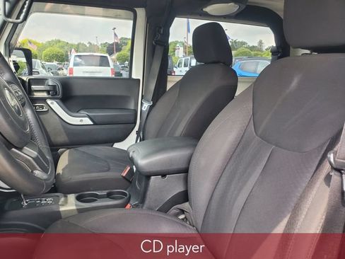 Used 2014 Jeep Wrangler Sport w/ Quick Order Package 24S AWD/4WD image 8