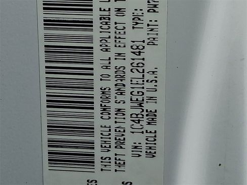 Used 2014 Jeep Wrangler Unlimited Sahara image 27