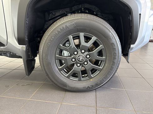 New 2026 Toyota 4Runner SR5 image 53