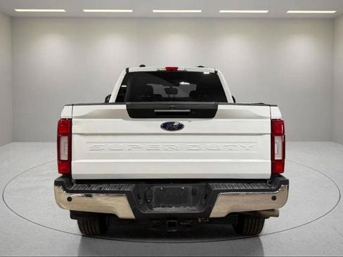 Certified 2021 Ford F250 Lariat w/ Lariat Ultimate Package AWD/4WD image 5