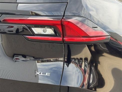 Used 2025 Toyota Grand Highlander AWD image 7