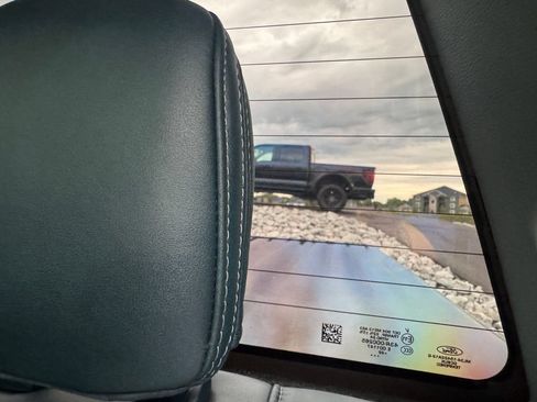 Used 2022 Ford F150 Limited AWD/4WD image 46