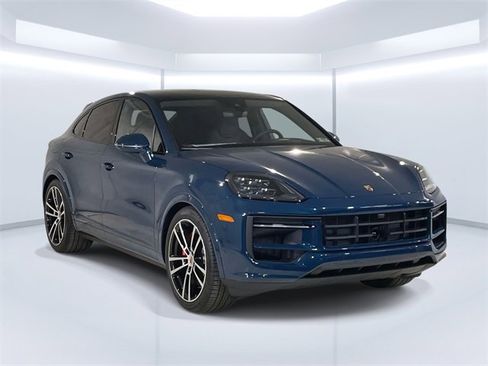 New 2026 Porsche Cayenne S image 9