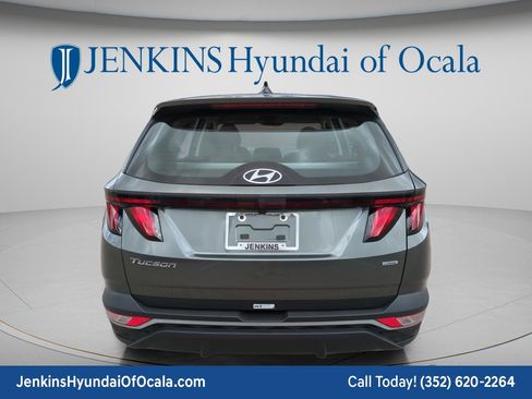 Certified 2023 Hyundai Tucson SE AWD/4WD image 4