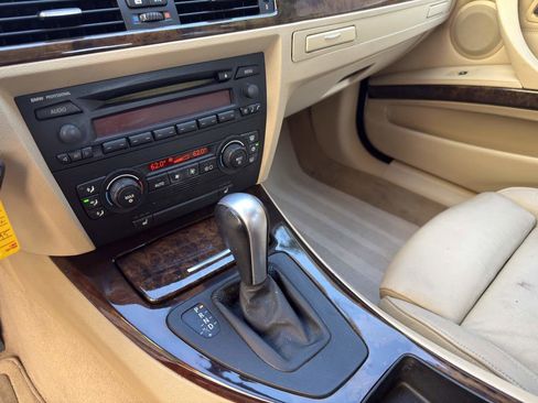 Used 2006 BMW 330i Sedan image 43
