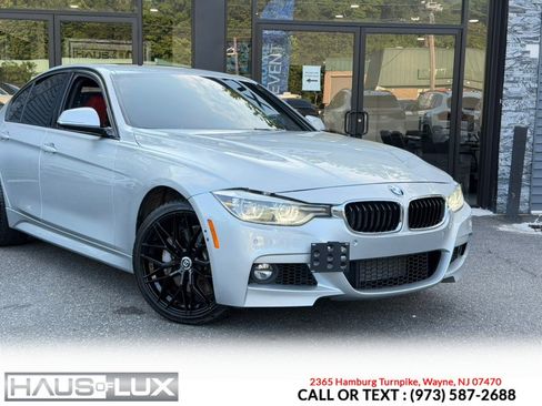 Used 2017 BMW 340i xDrive Sedan w/ Premium Package Enhanced AWD/4WD image 2