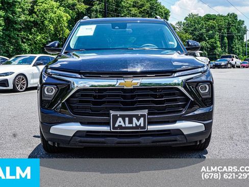Used 2024 Chevrolet TrailBlazer LT FWD image 9