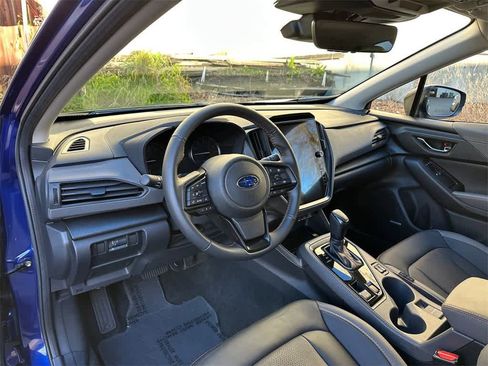 Certified 2025 Subaru Crosstrek 2.5i Limited w/ Crosstrek Mirror Package image 2