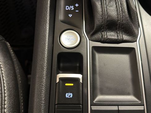 Used 2021 Volkswagen Atlas SE w/ Panoramic Sunroof Package FWD image 23