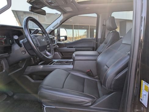 Used 2024 Ford F250 Lariat w/ Lariat Ultimate Package image 18