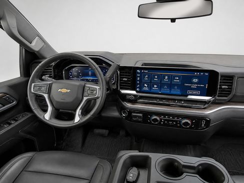 Used 2024 Chevrolet Silverado 2500 LT w/ Convenience Package AWD/4WD image 19