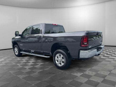 Used 2026 RAM 2500 Big Horn AWD/4WD image 3