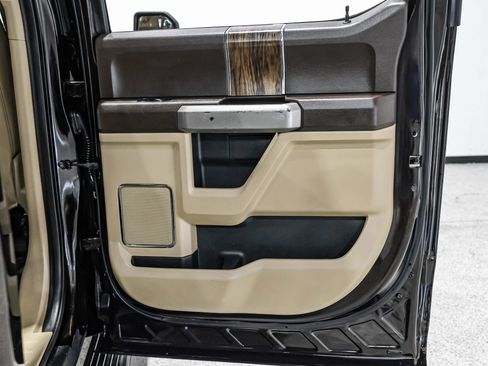 Used 2018 Ford F150 Lariat image 55