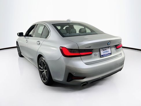 Used 2019 BMW 330i xDrive Sedan w/ Premium Package image 7