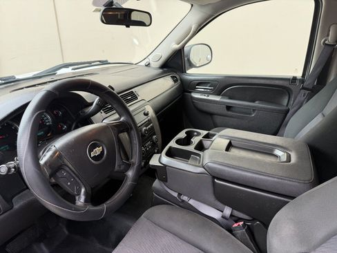 Used 2014 Chevrolet Tahoe 2WD image 9