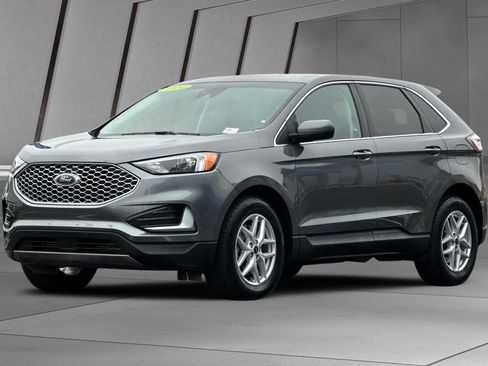 Used 2024 Ford Edge SEL image 8