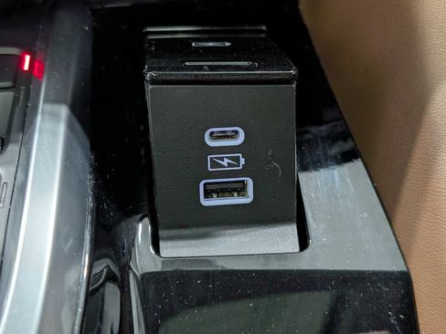 Used 2023 Acura MDX SH-AWD w/ Technology Package image 35