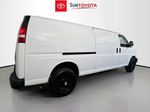 Used 2023 Chevrolet Express 2500 Extended w/ Driver Convenience Package RWD image 4