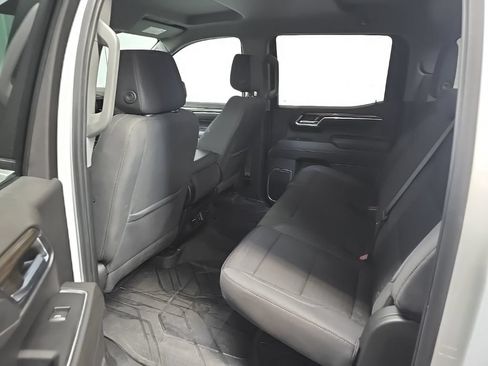 Used 2022 Chevrolet Silverado 1500 LT RWD image 30
