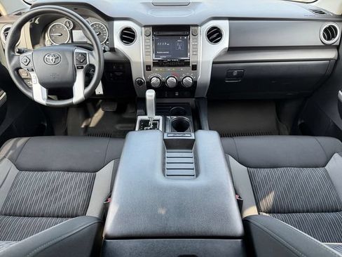 Used 2017 Toyota Tundra SR AWD/4WD image 20
