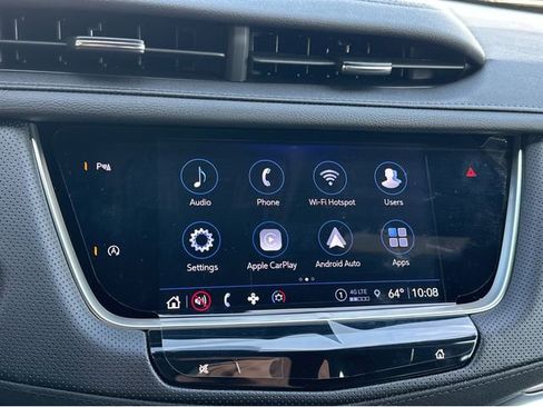 New 2025 Cadillac XT5 Luxury image 5