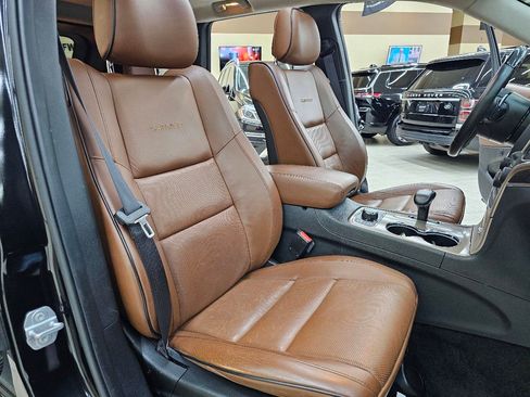 Used 2015 Jeep Grand Cherokee Summit w/ Platinum Series Group AWD/4WD image 21