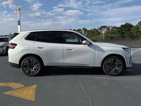 New 2026 BMW X3 xDrive30 w/ Premium Package AWD/4WD image 2