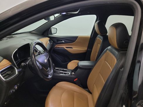Used 2019 Chevrolet Equinox Premier AWD/4WD image 17