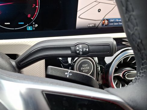 Used 2025 Mercedes-Benz CLA 250 4MATIC image 15