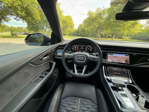 Used 2025 Audi RS Q8 performance AWD/4WD image 71