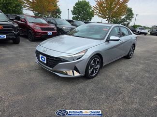 Used 2023 Hyundai Elantra SEL w/ Convenience Package FWD video 1
