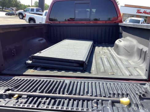 Used 2016 Ford F250 Lariat w/ Lariat Ultimate Package image 9