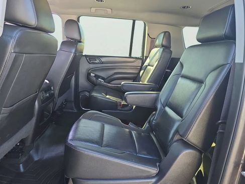 Used 2016 Chevrolet Suburban LT w/ Luxury Package AWD/4WD image 13