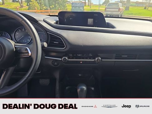 Used 2025 MAZDA CX-30 AWD 2.5 S w/ Select Sport Pkg image 17