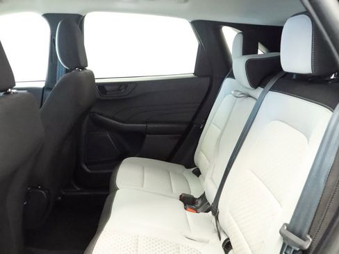 Used 2024 Ford Escape Active w/ Tech Pack #1 AWD/4WD image 23
