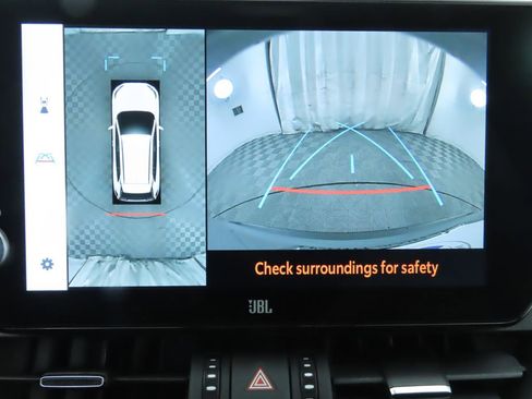 Used 2024 Toyota RAV4 Limited image 16